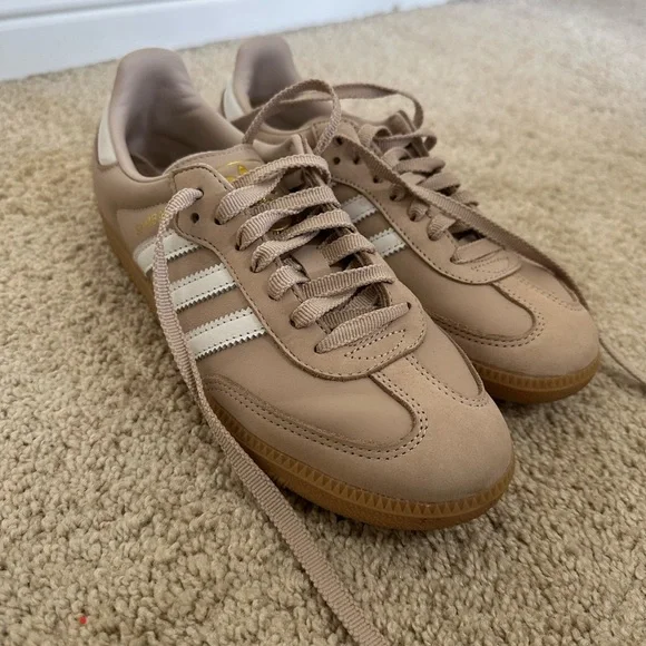 Adidas Samba OG Shoes, 7.5 women’s, Taupe, EUC - Picture 6 of 6